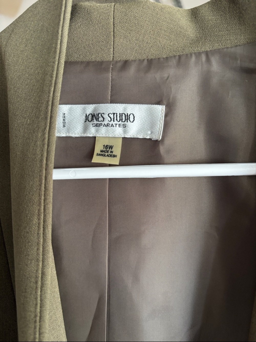 Jones Studio Olive Green Open Front Blazer - Picture 2 of 3